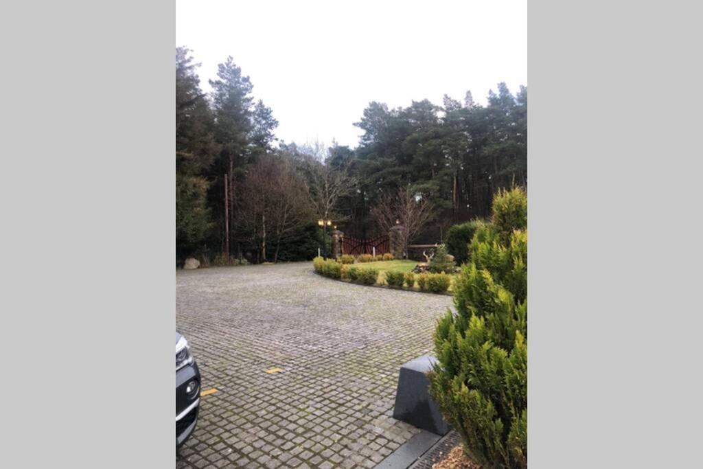 Struan Coach House In Gated Residence Stirling Exterior foto